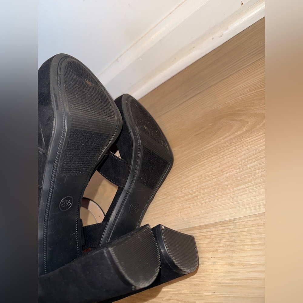 A New Day Fiona Black heels - Picture 4 of 4